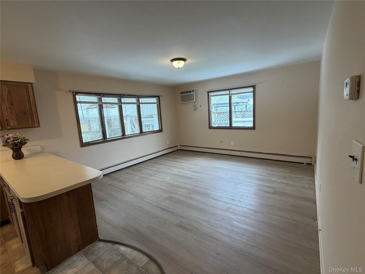 511A 6th St - Photo 5 of 23