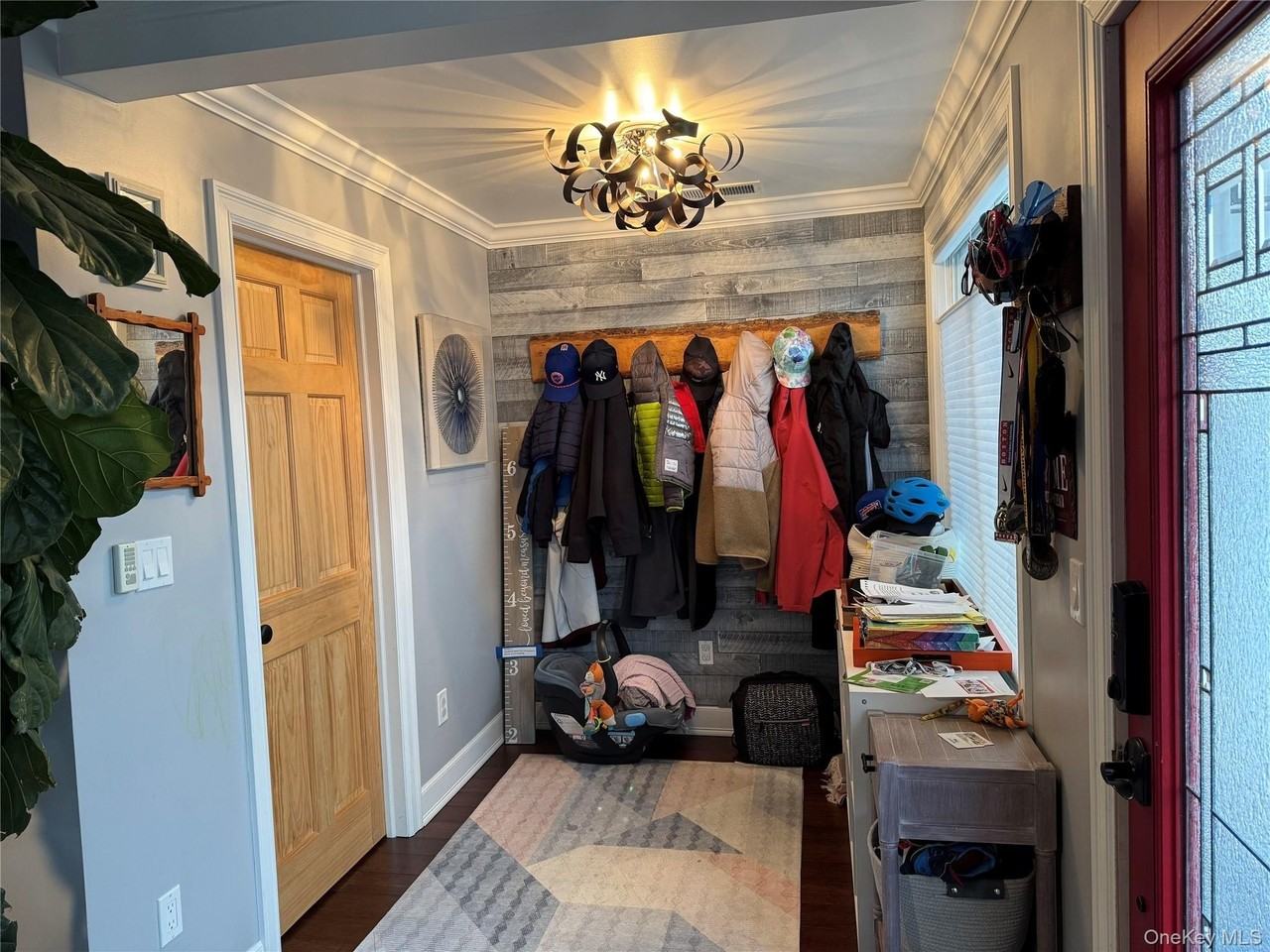 63 Ohio Ave - Photo 5 of 27