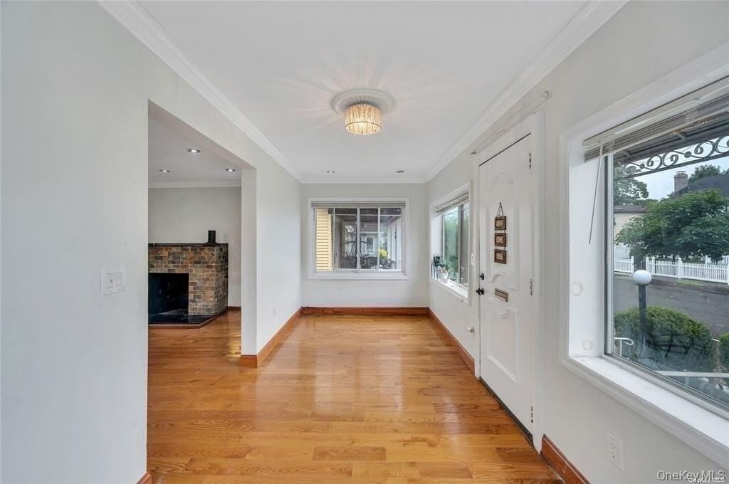 10921 215th St - Photo 3 of 25