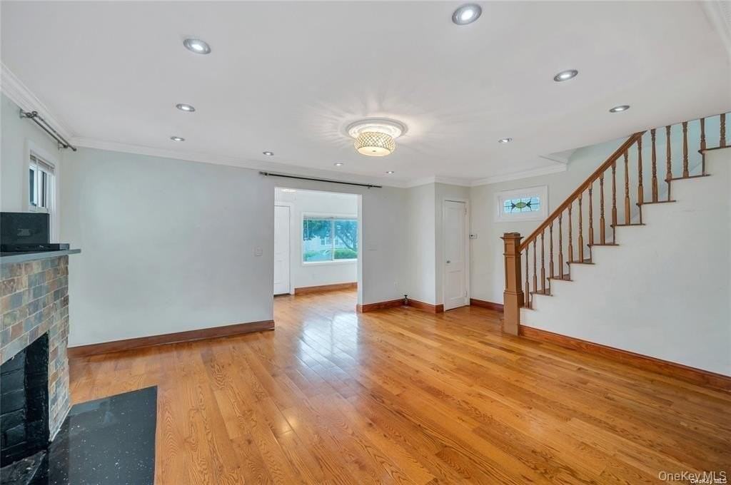 10921 215th St - Photo 5 of 25