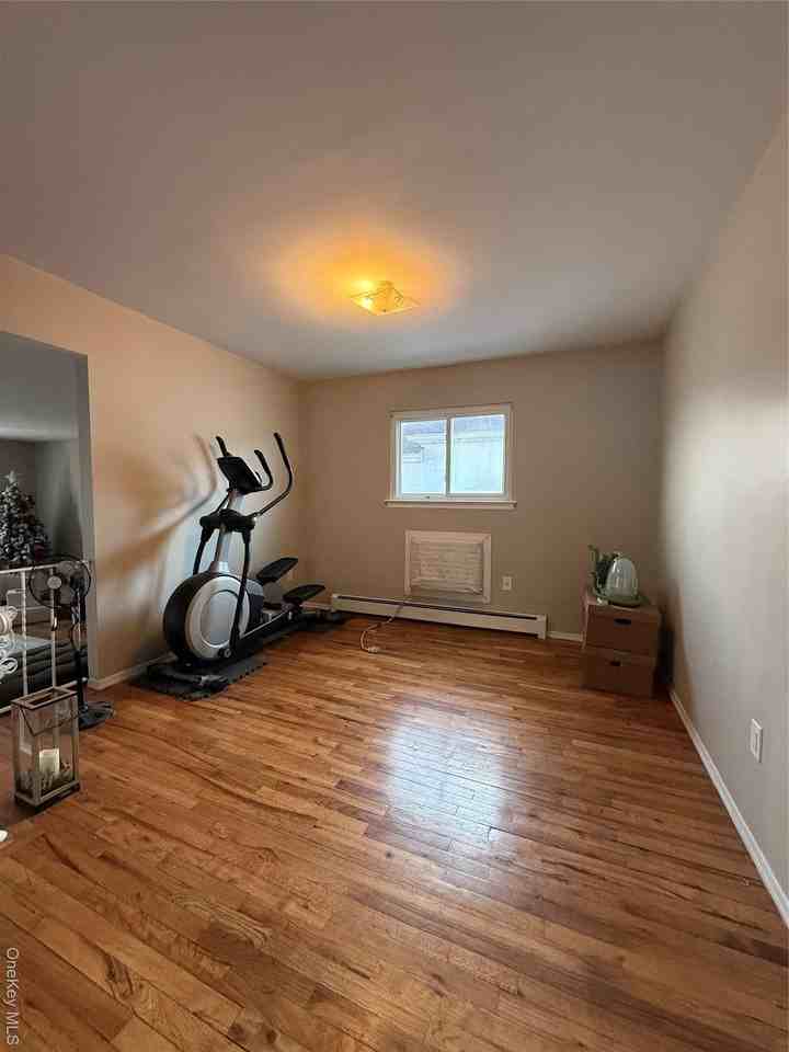 25923 Craft Ave - Photo 5 of 11