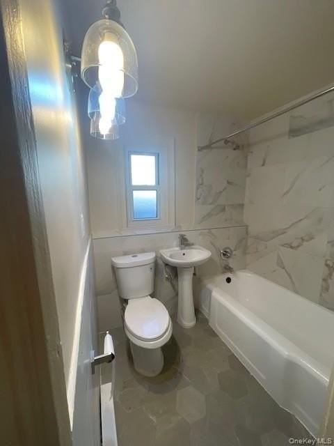 257 S 2nd Ave - Photo 3 of 3