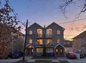 4033 191st St Apt 3 #Apt 3 - Photo 1 of 1