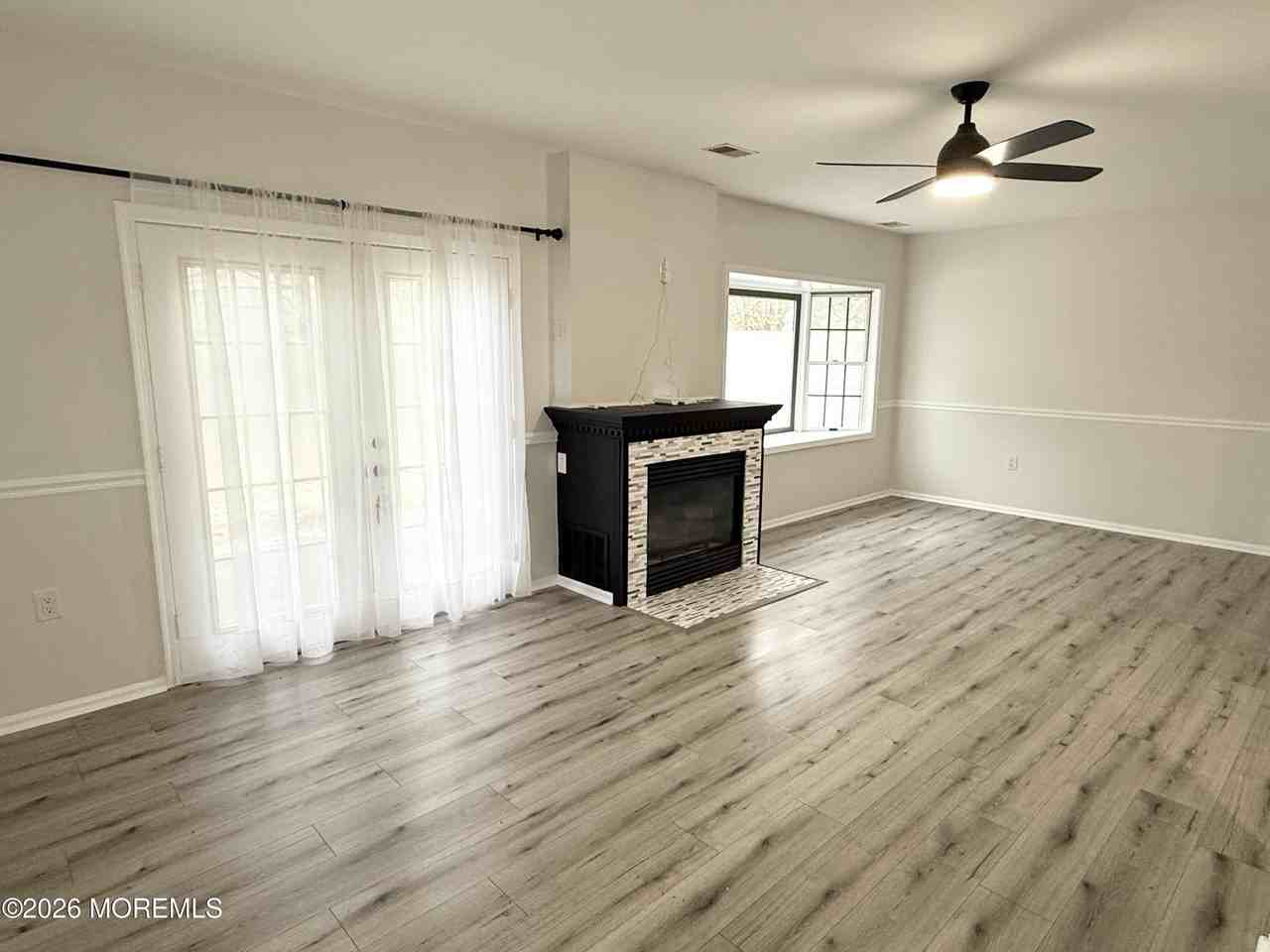 41 Weller Pl Unit 217 - Photo 6 of 26