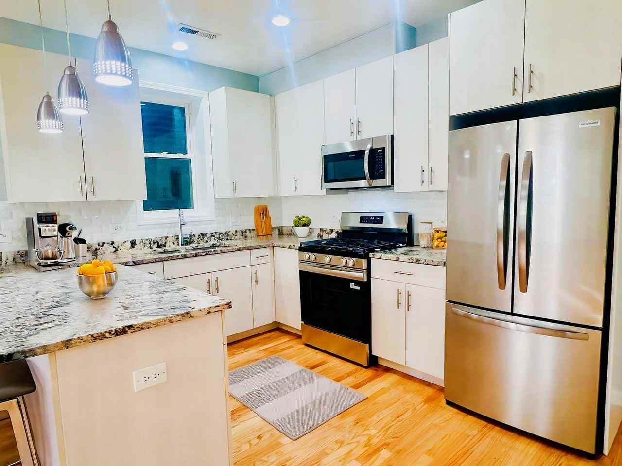 1750 W Cermak Rd Unit B #B - Photo 4 of 16