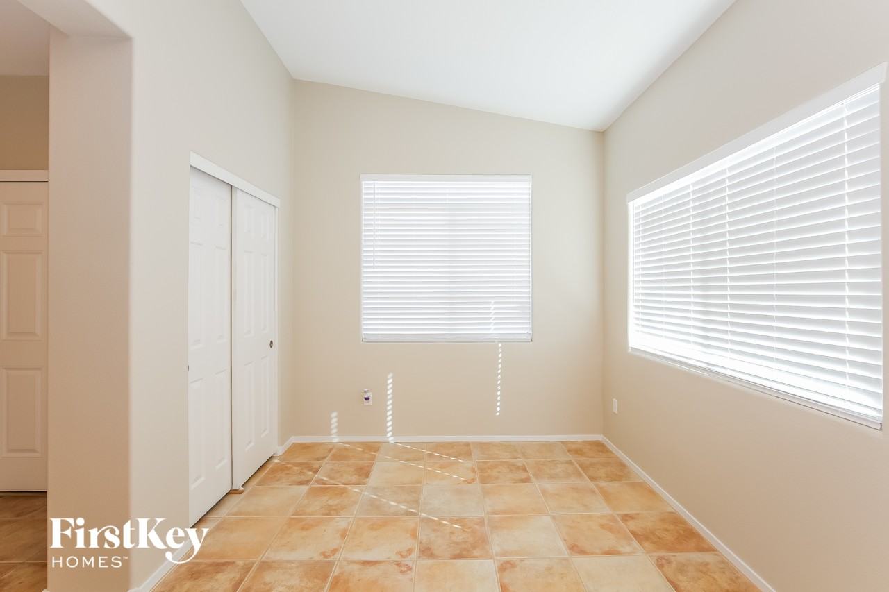 7625 Burning Falls Dr - Photo 5 of 15