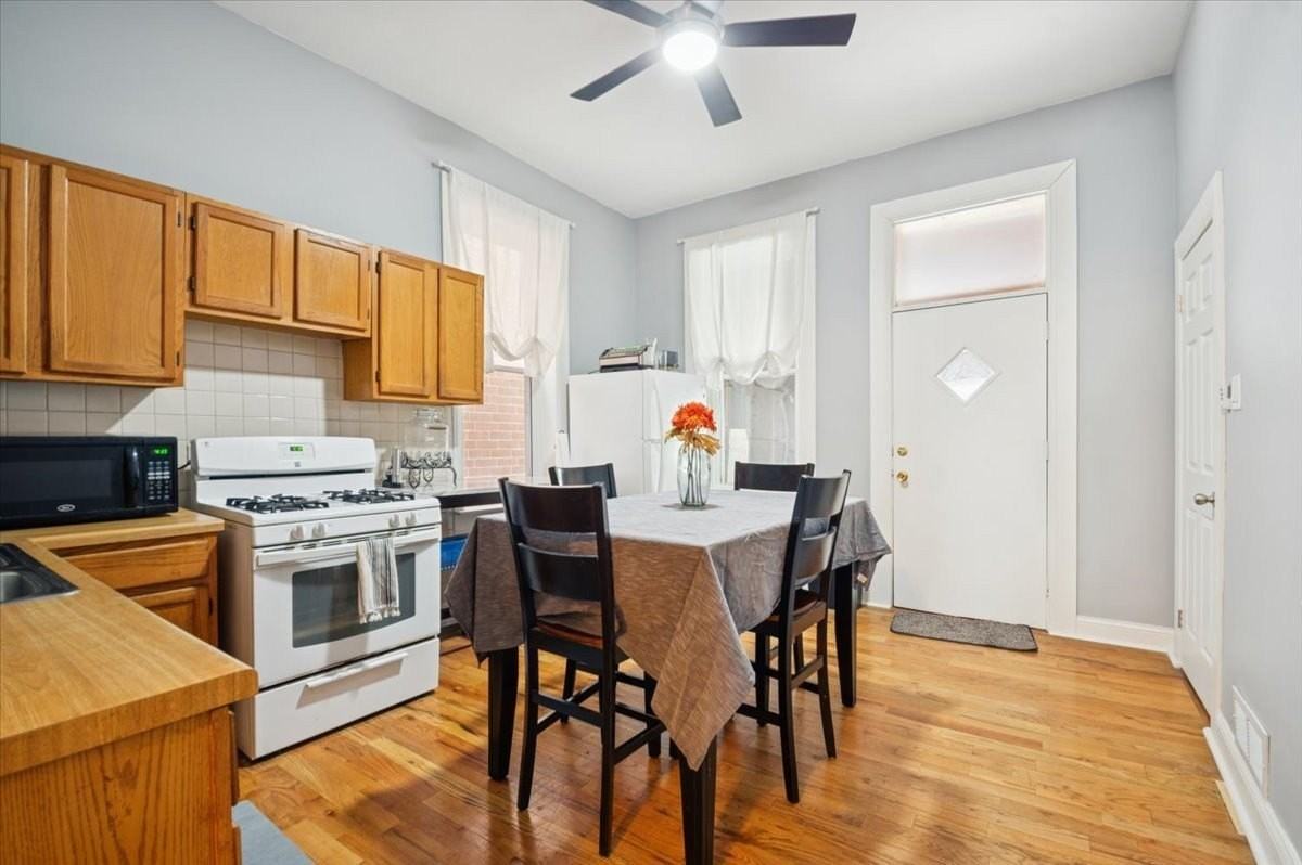 1448 N Fairfield Ave Unit 1 - Photo 5 of 10