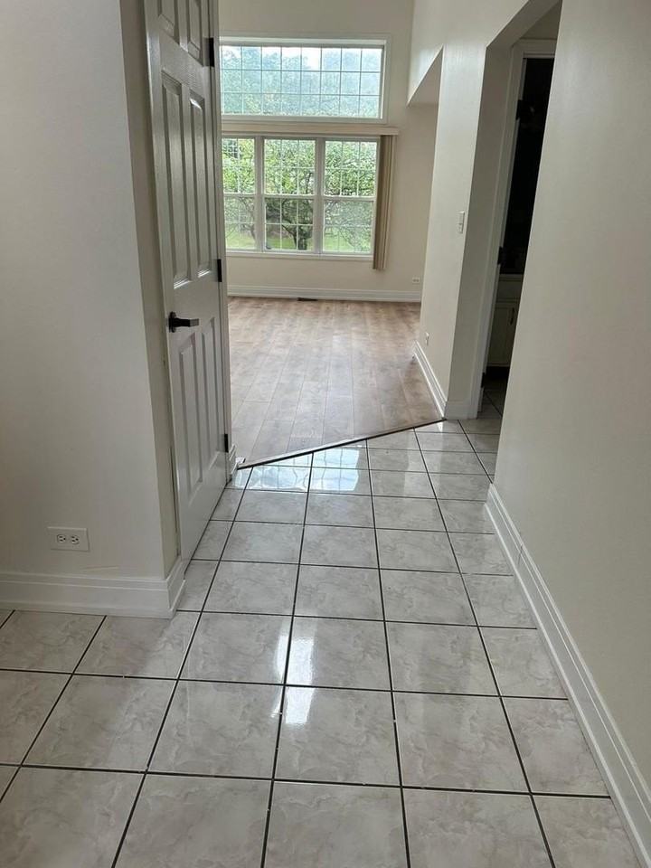 1436 Brittania Way - Photo 2 of 13