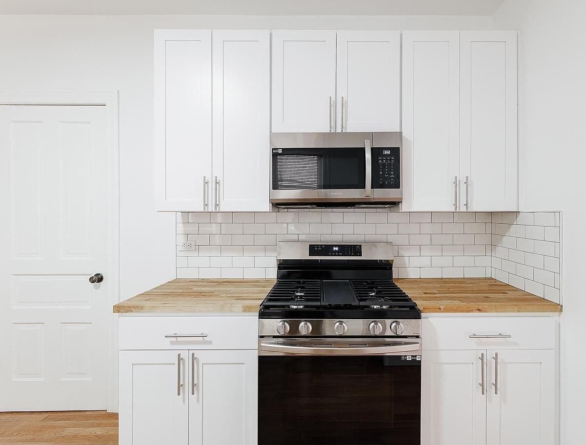 1430 W Superior St Unit 2r - Photo 6 of 19