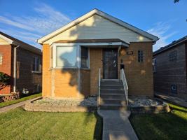 featured image of 3804 Harvey Ave #1
