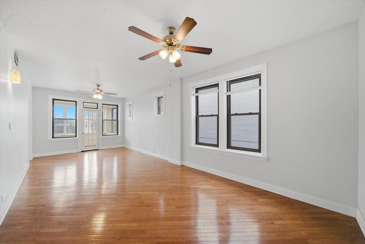 2908 W Palmer St Unit 3 - Photo 2 of 19