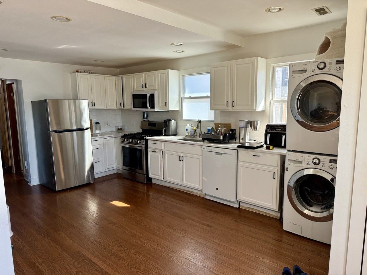 4954 W Cullom Ave Unit 2 - Photo 5 of 13