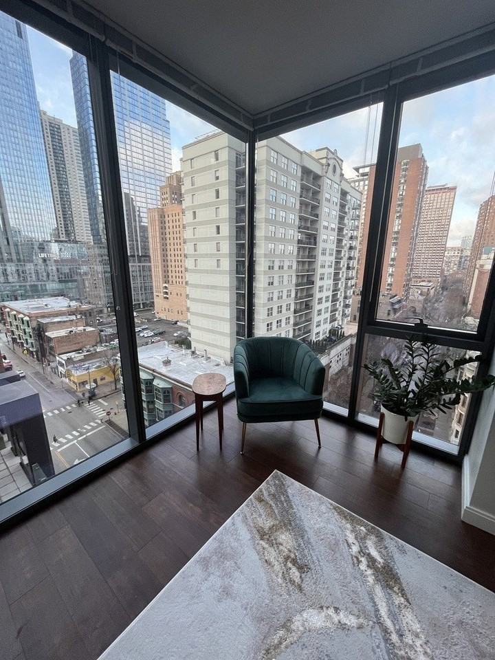 845 N State St Unit 902 - Photo 5 of 27