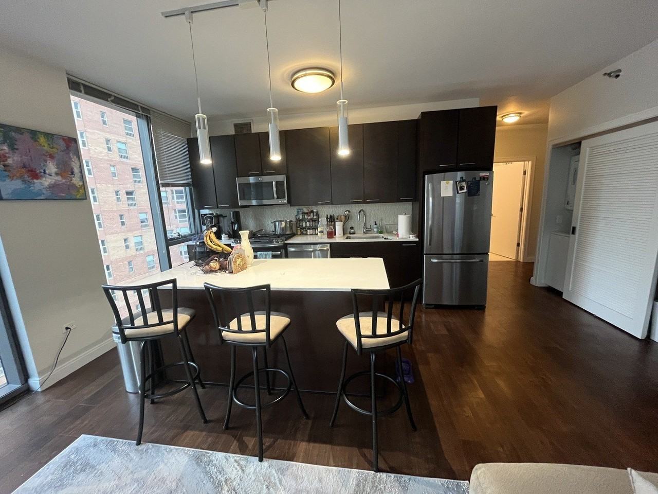 845 N State St Unit 902 - Photo 6 of 27