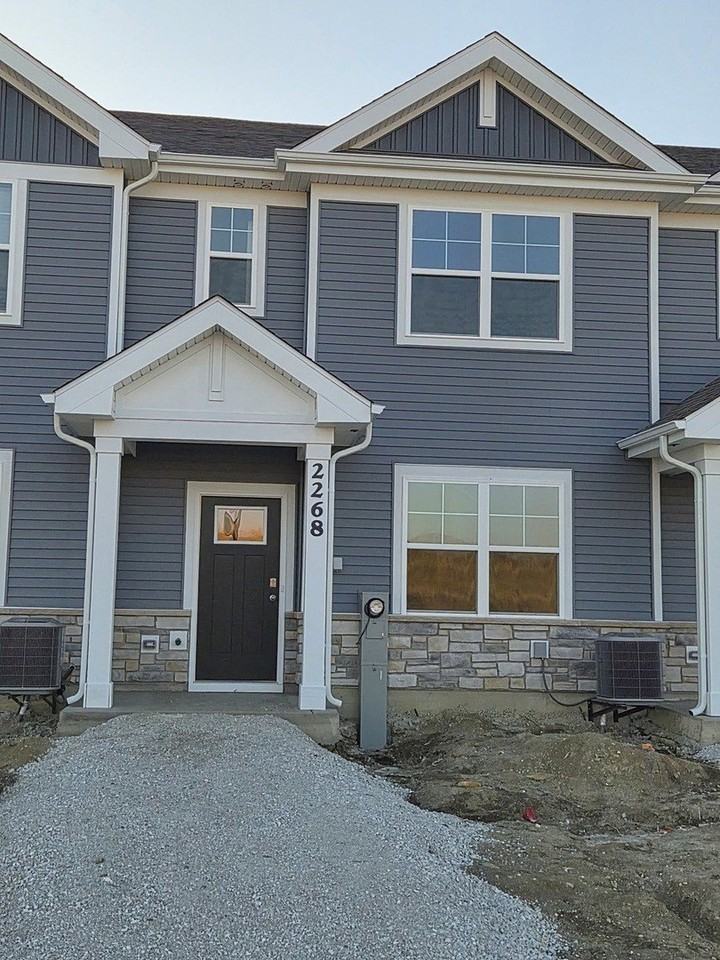 2268 Barbera Dr Unit 2268 - Photo 3 of 36