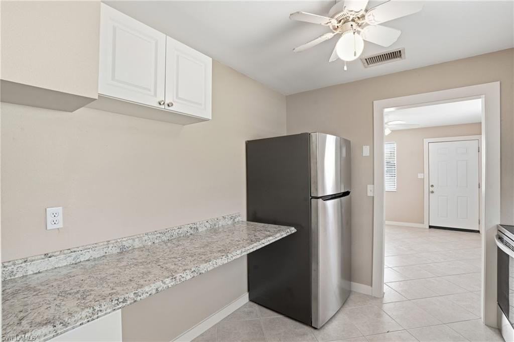 530 92nd Ave N - Photo 6 of 13