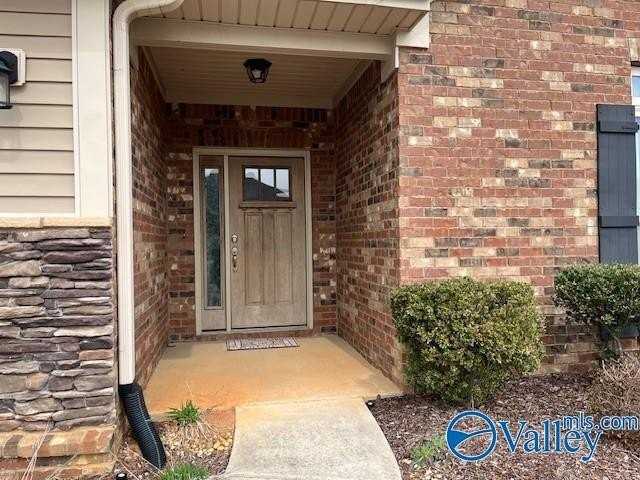 410 Creekwater Cir Nw - Photo 2 of 15