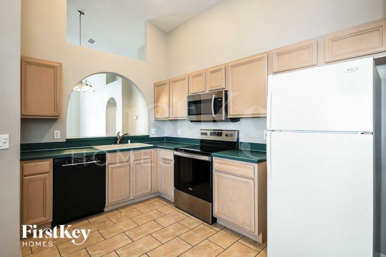 4512 Alaqua Trl - Photo 6 of 16