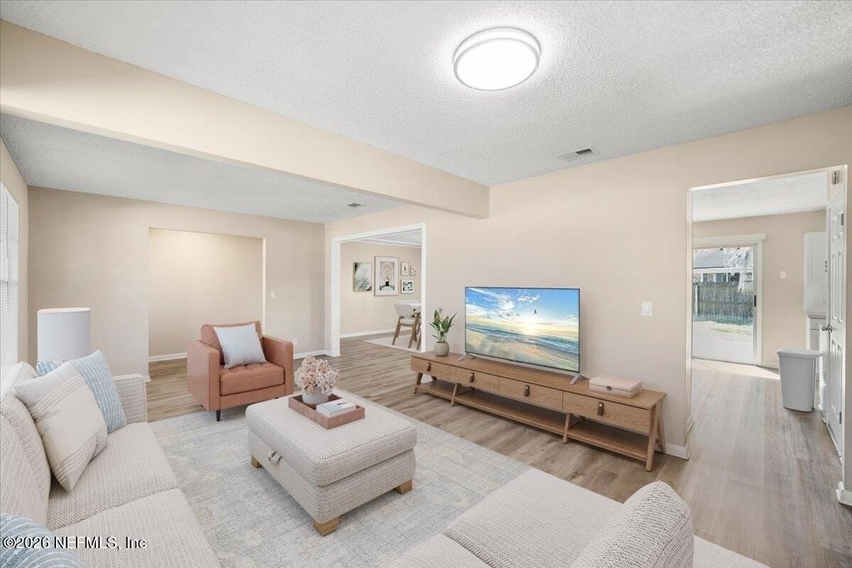 1691 Balsa Ct - Photo 5 of 19