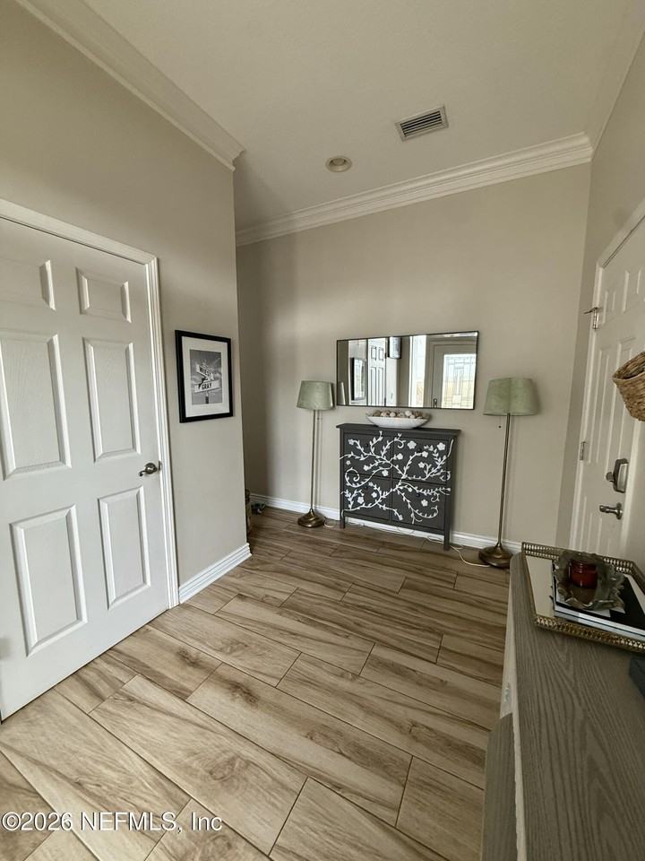 875 8th Ave S - Photo 3 of 14