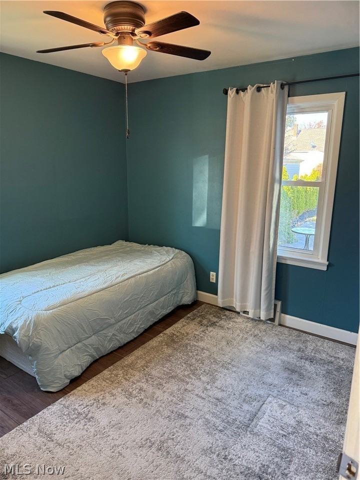 30401 Mildred Dr - Photo 7 of 16