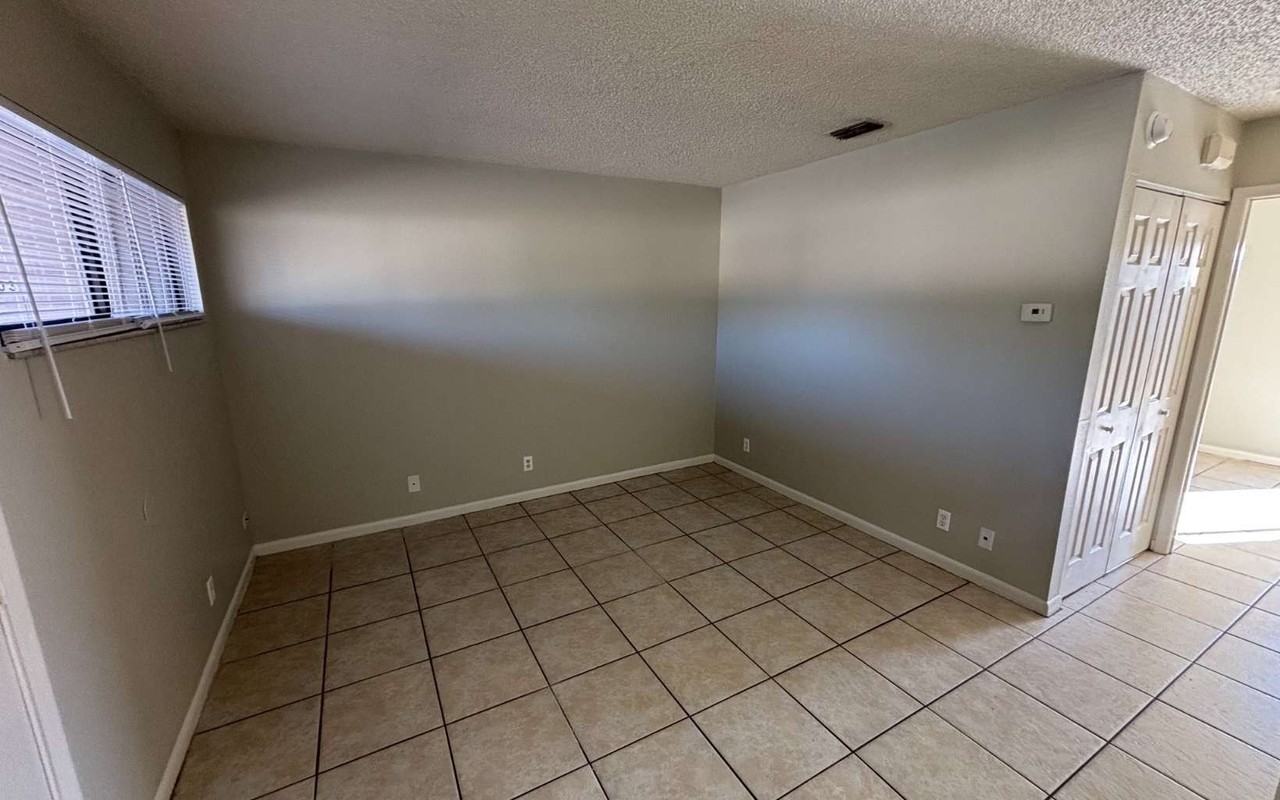 3855 NW HUNTSBORO 102 - Photo 2 of 7