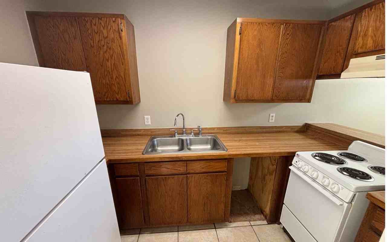 3855 NW HUNTSBORO 102 - Photo 5 of 7