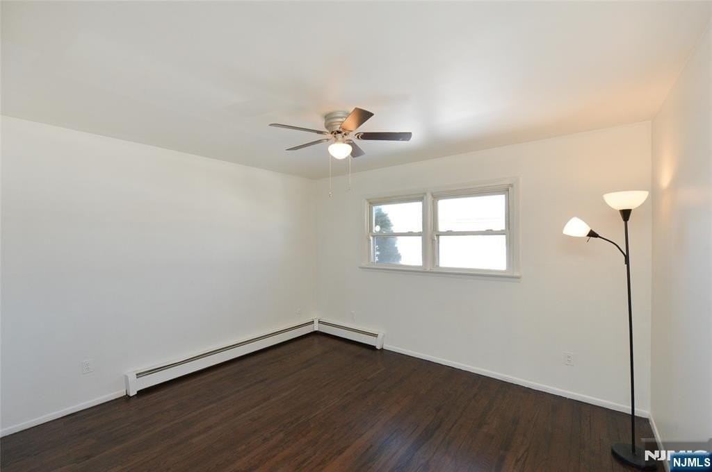 52 Elizabeth St - Photo 3 of 14