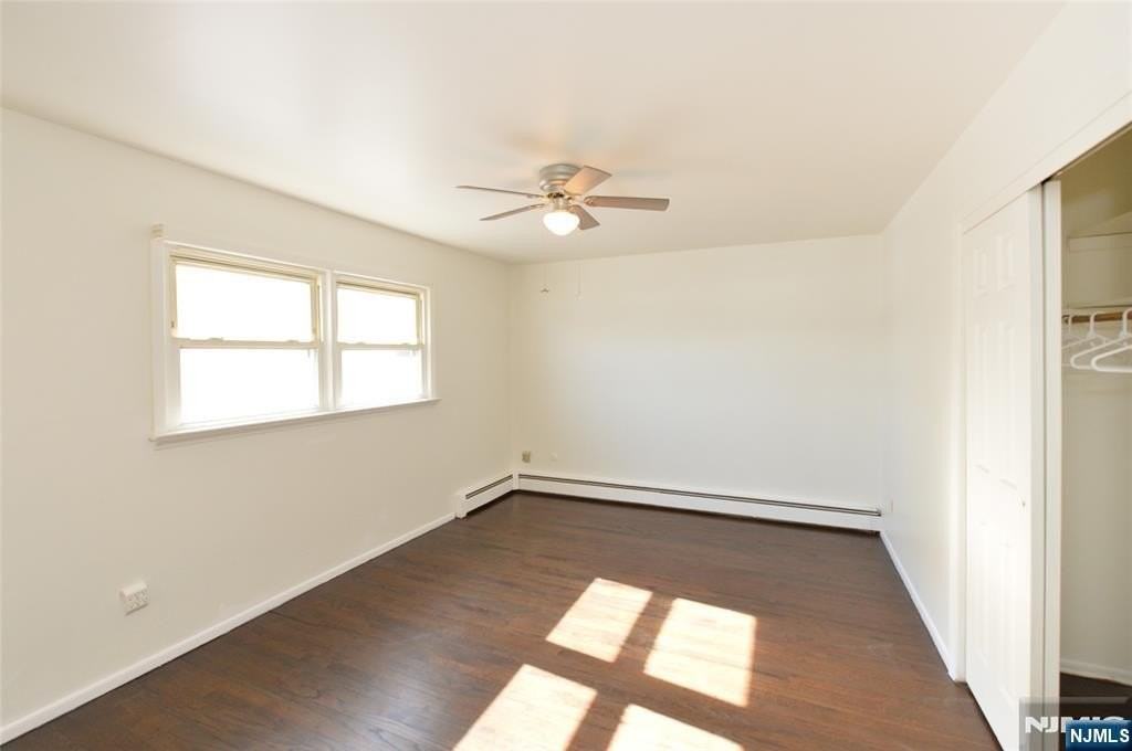 52 Elizabeth St - Photo 4 of 14