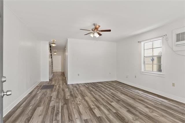 2133 S Carrollton Ave - Photo 2 of 11