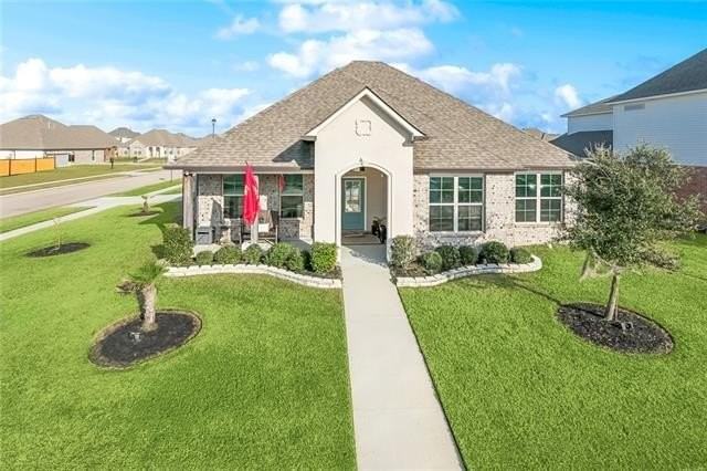 1336 Shipyard Dr - Photo 2 of 31