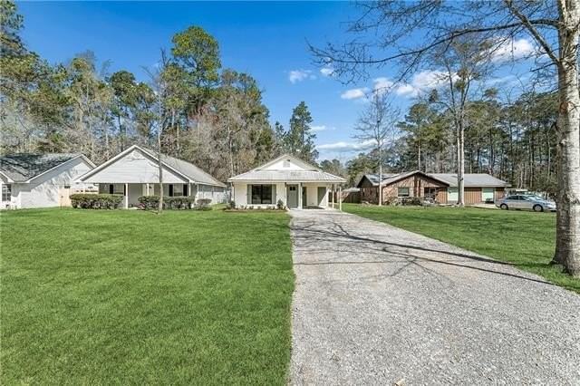 20205 Garland St - Photo 2 of 15