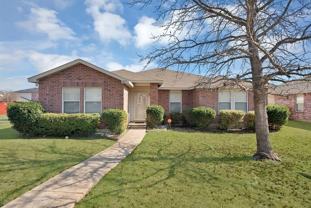 1477 Greenbrook Dr - Photo 1 of 1