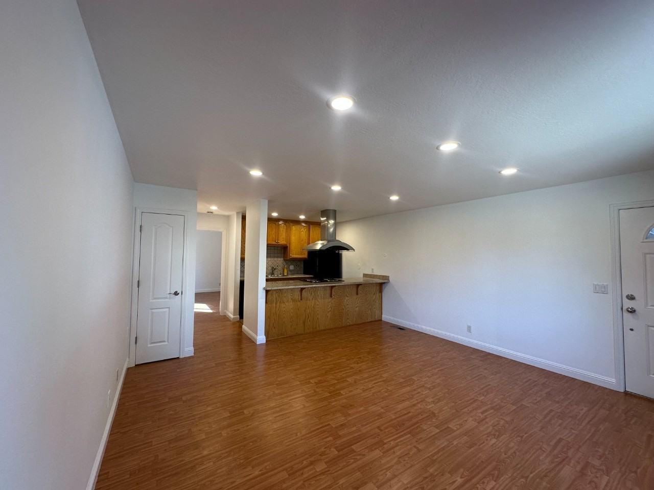 1208 Pierce St #1 - Photo 3 of 17