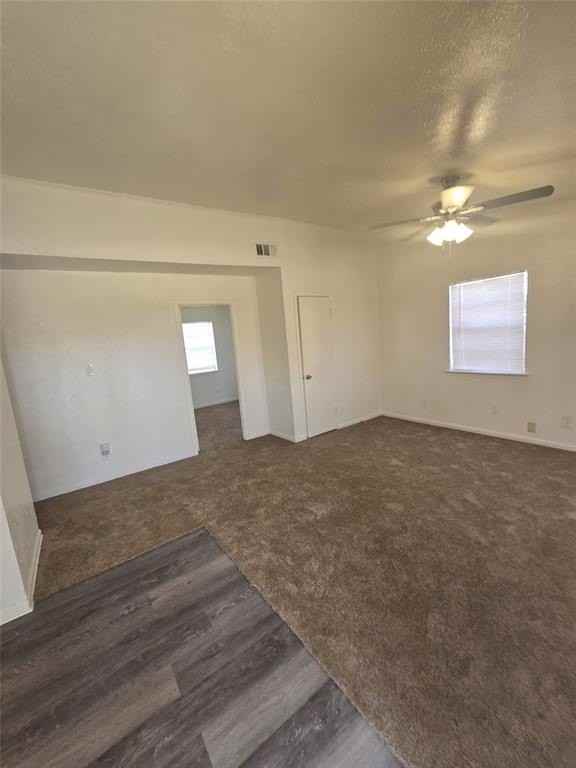 925 Grande Dr - Photo 4 of 8