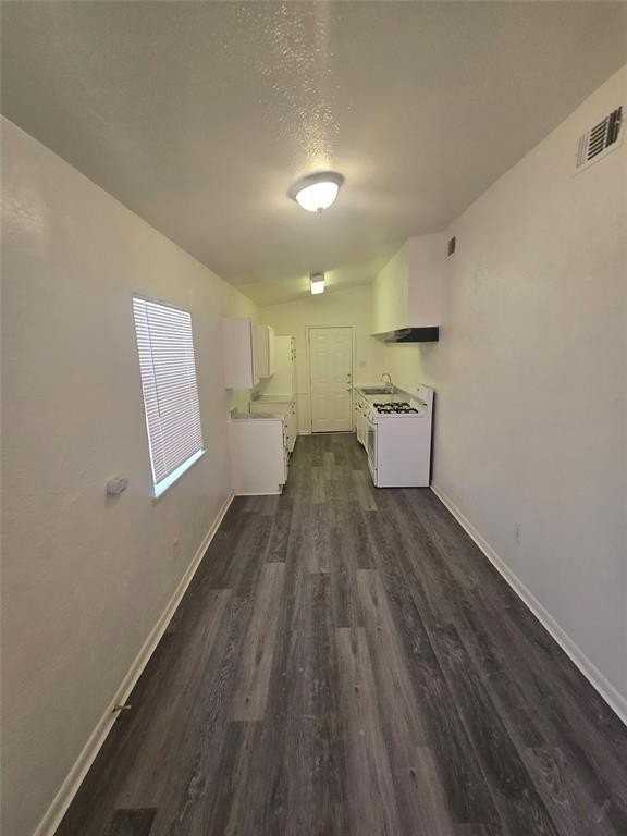 925 Grande Dr - Photo 5 of 8