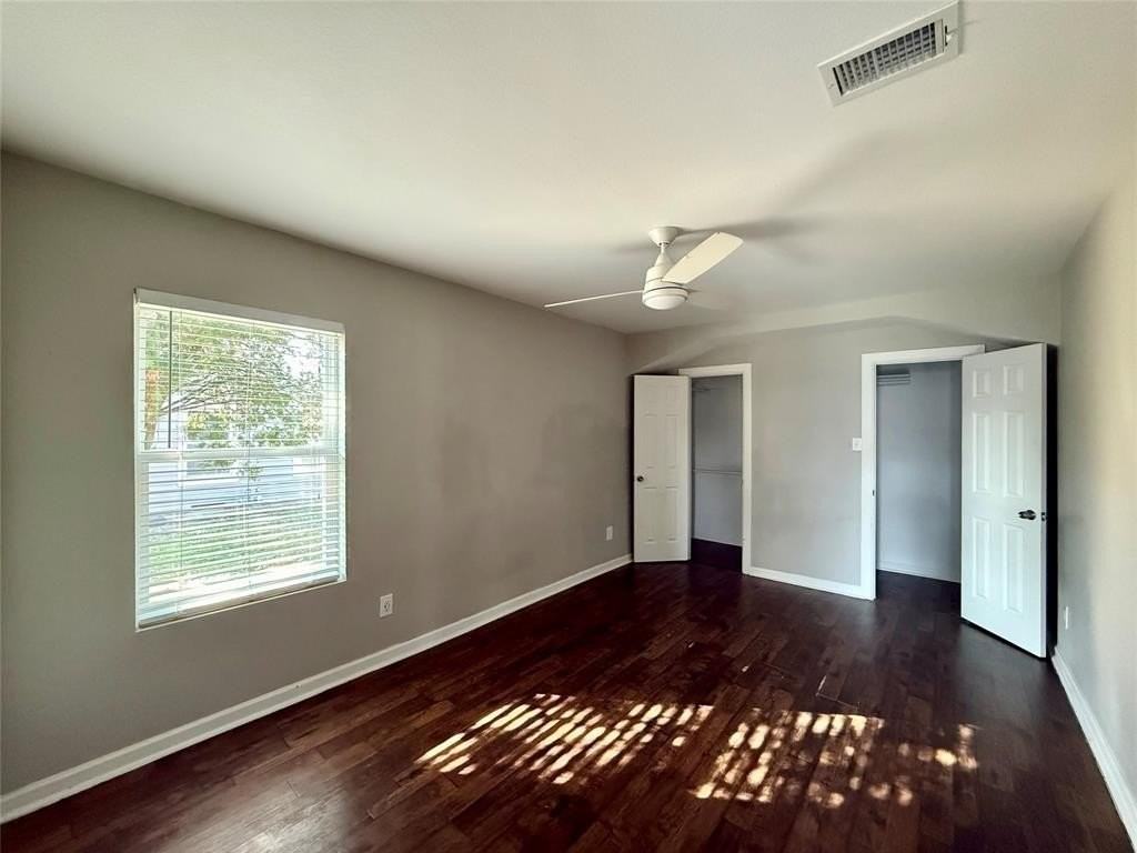 1408 Lakeside Dr - Photo 6 of 12