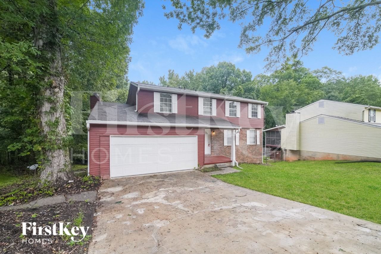 3045 Forestside Ln - Photo 2 of 16