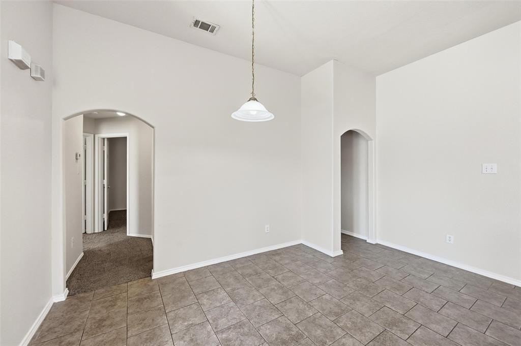 1006 Godwin Ave - Photo 6 of 20