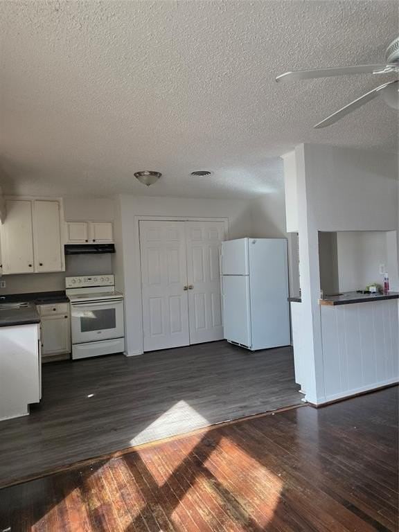 5232 Stephanie Dr - Photo 3 of 10