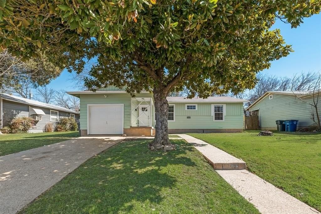 12064 Galva Dr - Photo 4 of 20