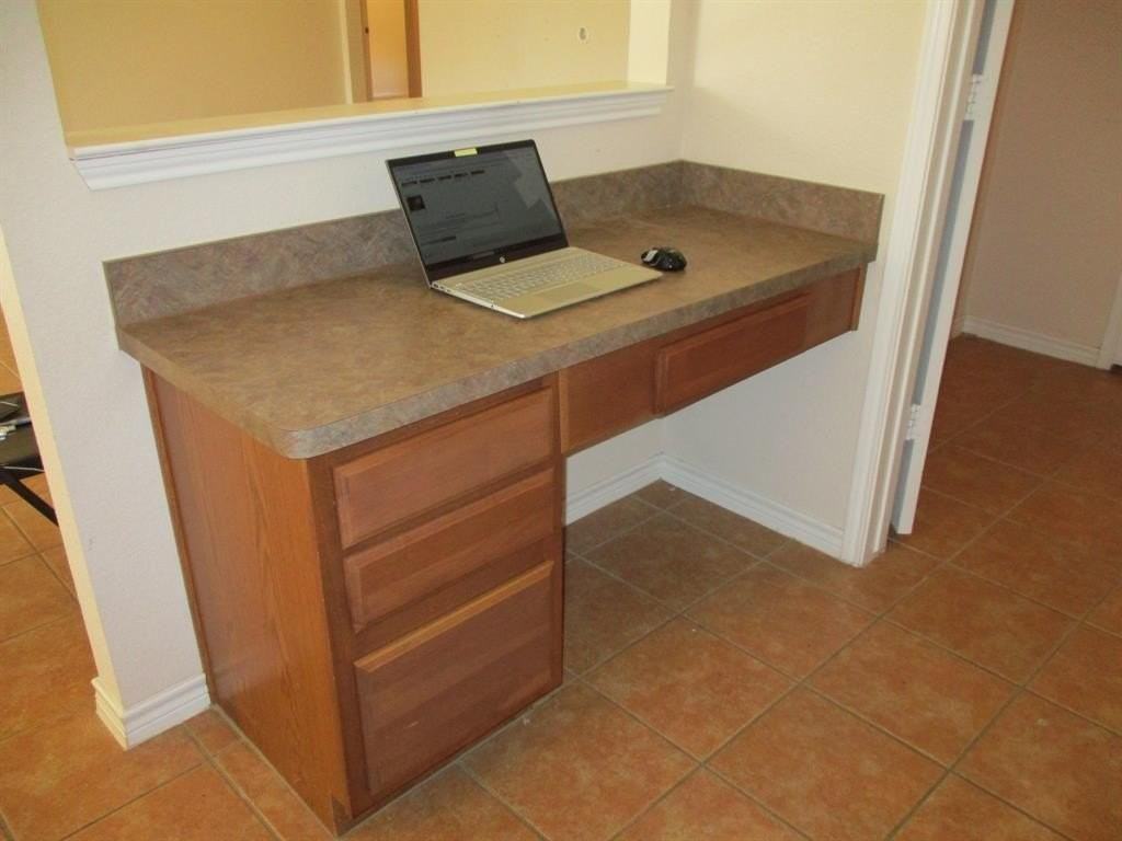 4028 Twin Creeks Dr - Photo 7 of 13