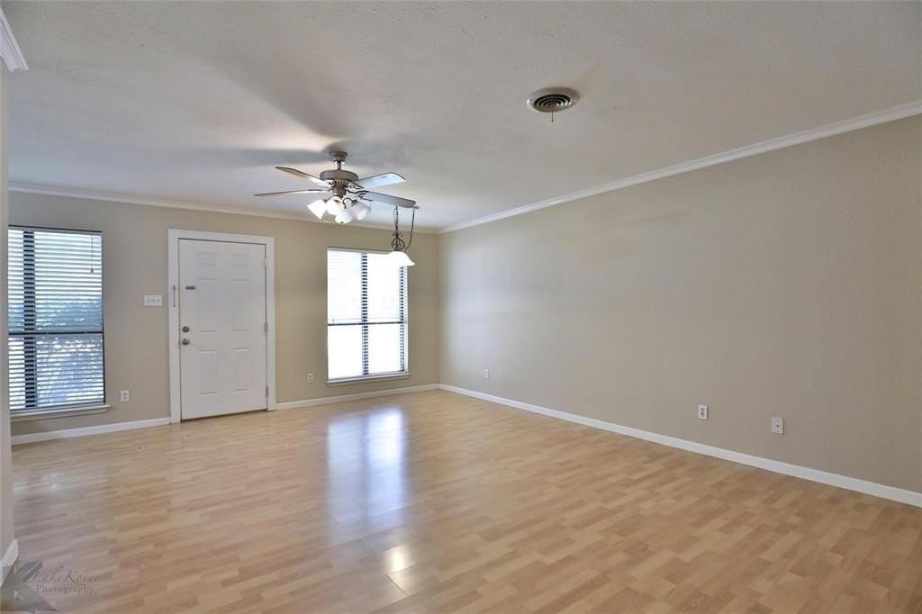 2682 Madison Ave - Photo 4 of 25