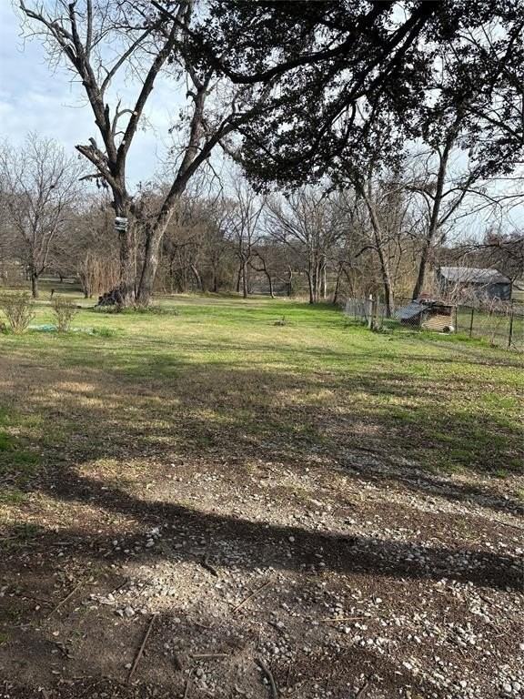 500 Grace St - Photo 4 of 19