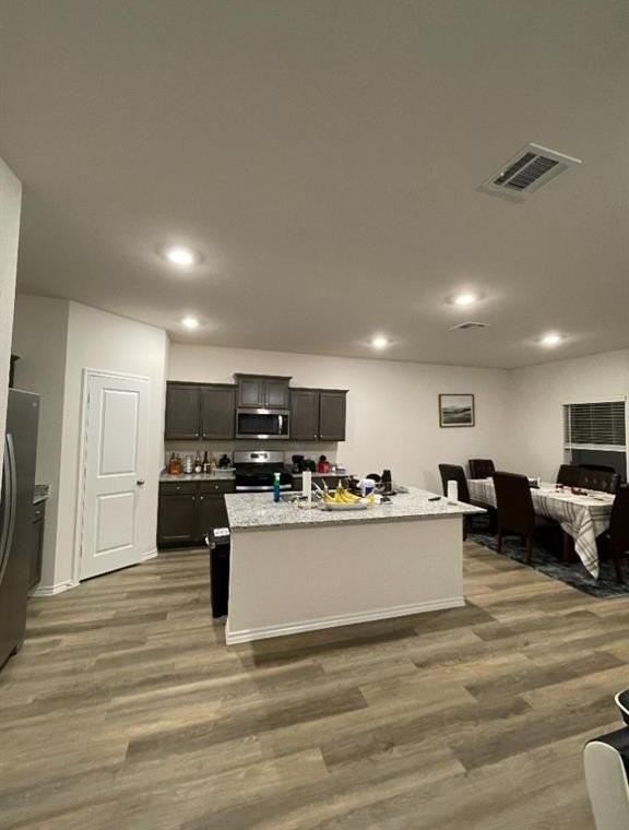 844 Moonglade Rd - Photo 4 of 34