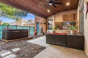 featured image of 8444 Library St