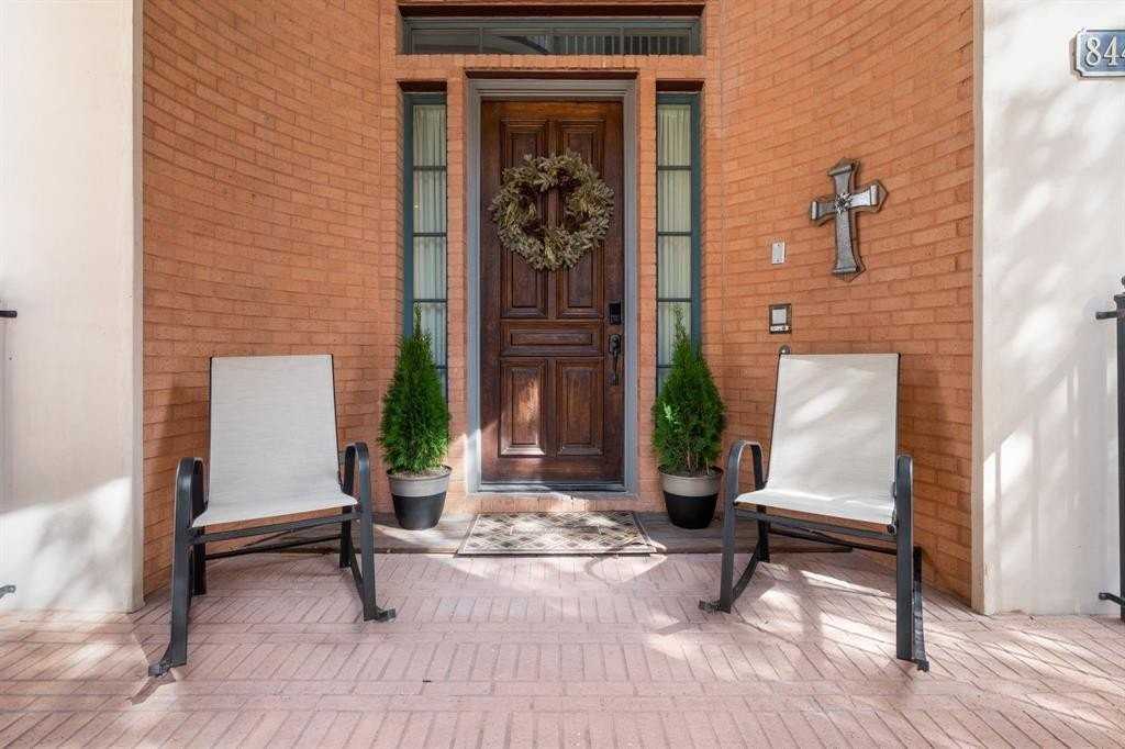 8444 Library St - Photo 4 of 36