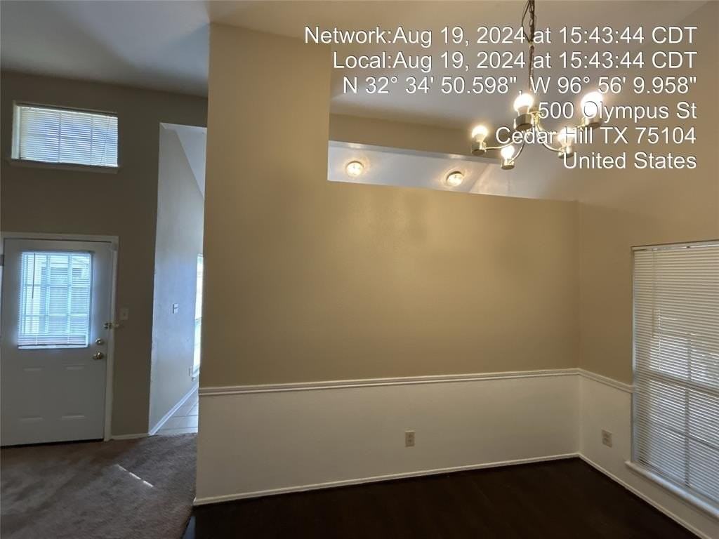 500 Olympus St - Photo 5 of 11