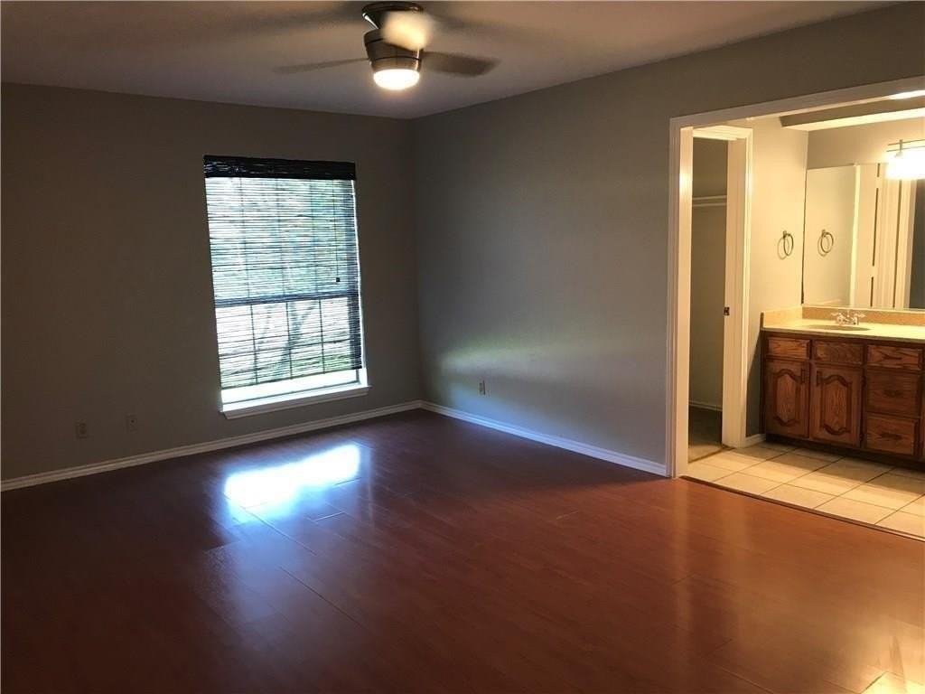 1126 Woodrow Dr - Photo 4 of 20