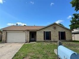 featured image of 6905 Lincolnshire Ln